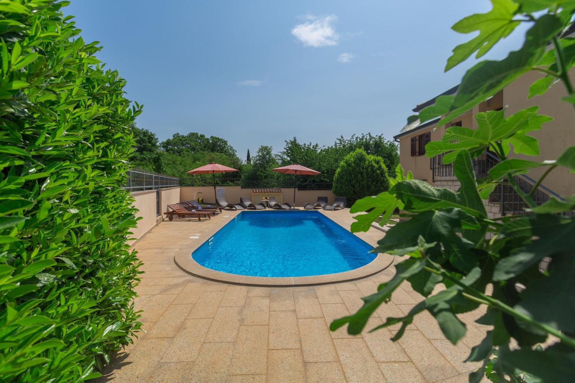 Apartment Strandnahe Marea Mit Pool Und Garten *